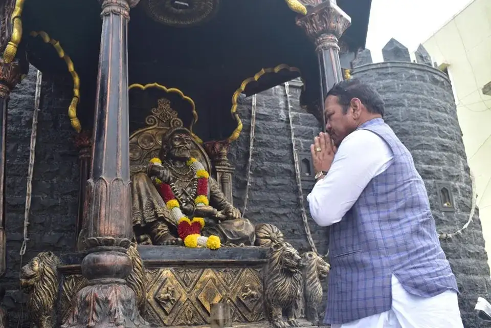 मावळ कामे