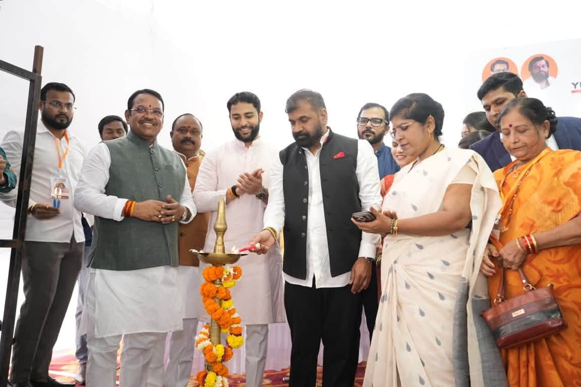मुलाखत कक्ष व निवड प्रक्रिया